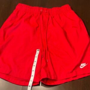 Men’s Nike woven flow shorts